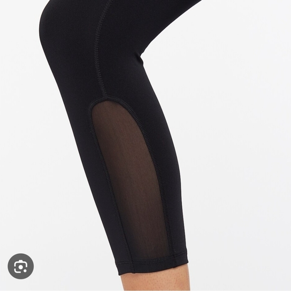 Nike Dri-Fit Small Black Power Epic Run Crop Leggings 831631-010 - Picture 11 of 11